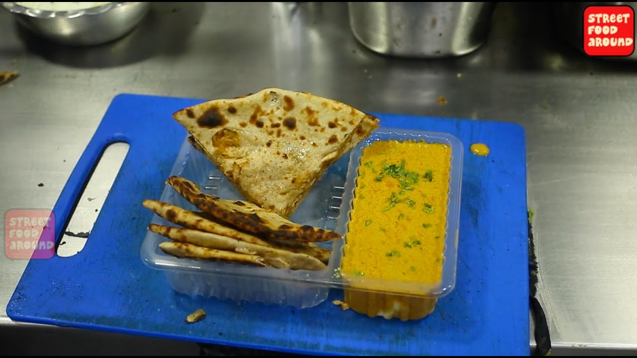 Amritsari Masala Kulcha - Hyderabad street food | Street Food Around