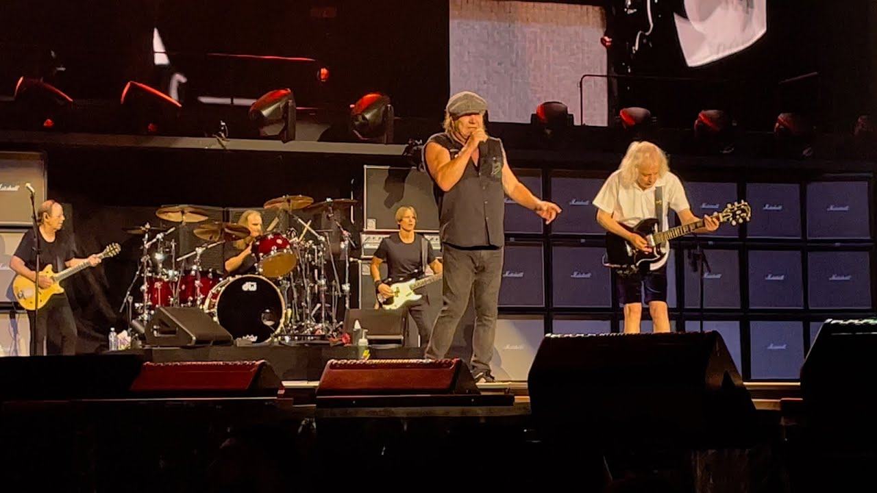 AC/DC - Jailbreak - Sydney - Accor Stadium - 21/11/2025 - YouTube