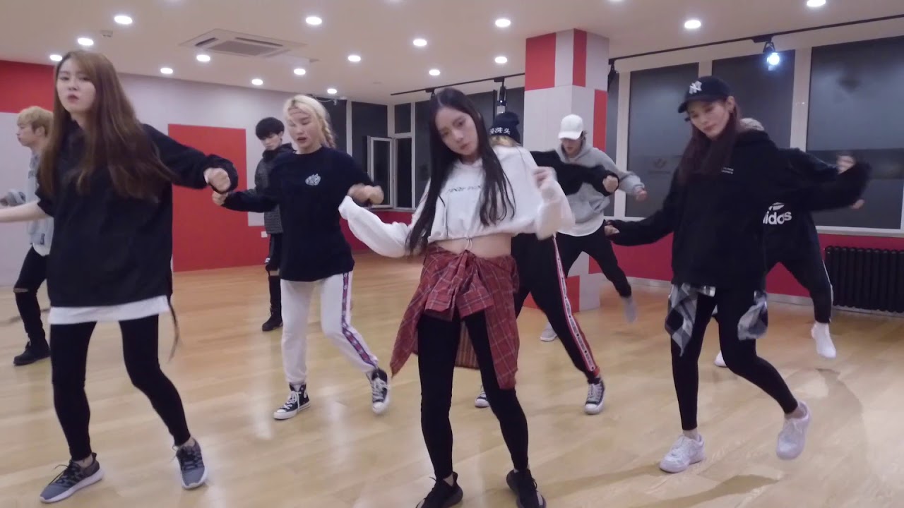 【麦锐娱乐】MERA组合 & 麦锐练习生《张艺兴－SHEEP》