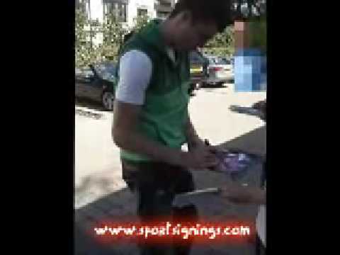 MICHAEL CARRICK MANCHESTER UNITED SIGNING AUTOGRAP...