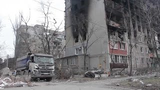 Guerre en Ukraine : Marioupol en ruine