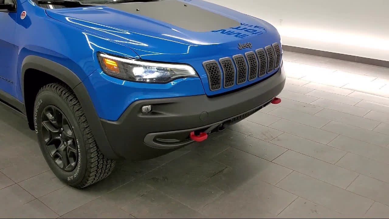 21 Jeep Cherokee Trailhawk Hydro Blue Pearlcoat New Walk Around For Sale In Fond Du Lac Wisconsi Youtube