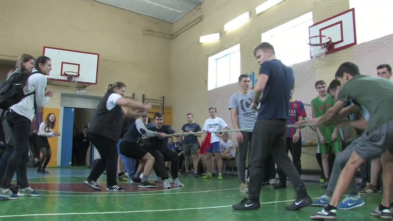 Самая спортивная школа. - YouTube