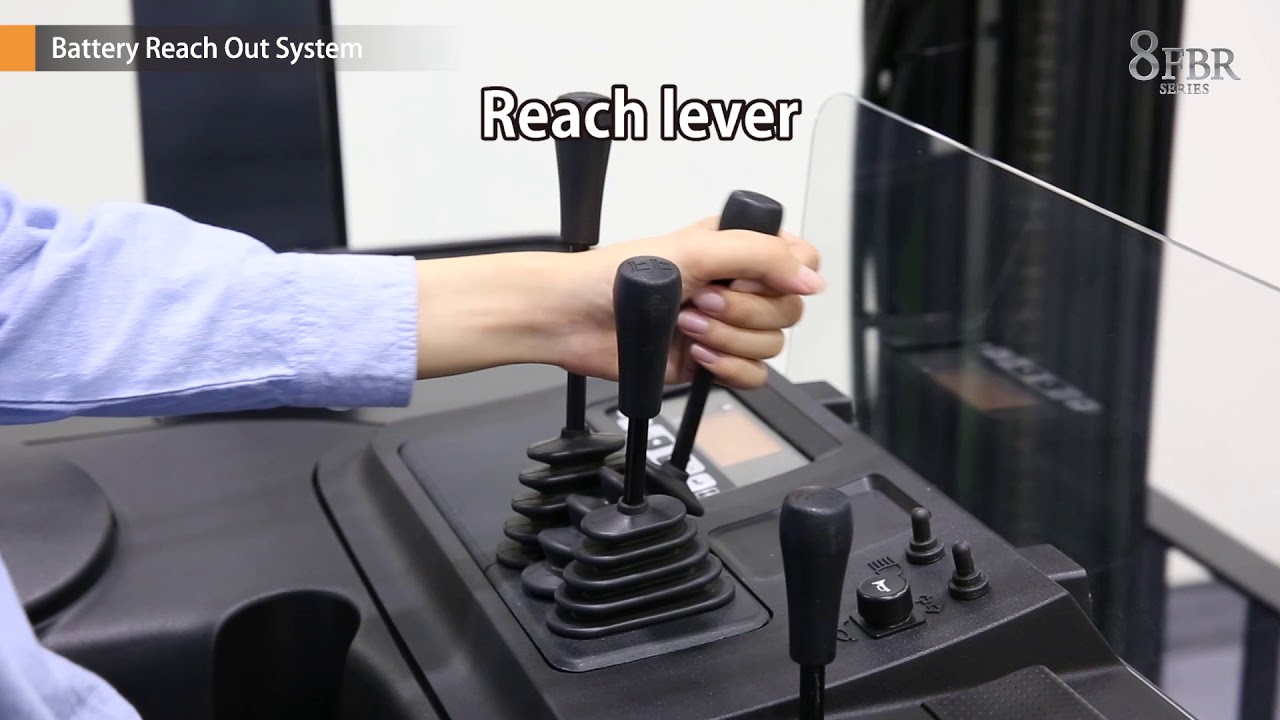 TOYOTA Stand up Reach Forklift 8FBR Battery Reach Out System