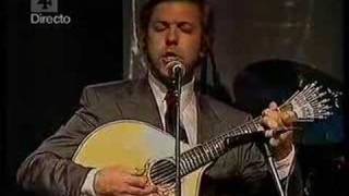 Carlos Macedo "Rouxinol Da Caneira" TVI em directo "Grande Noite de Fado"Coliseu dos Recreios" chords