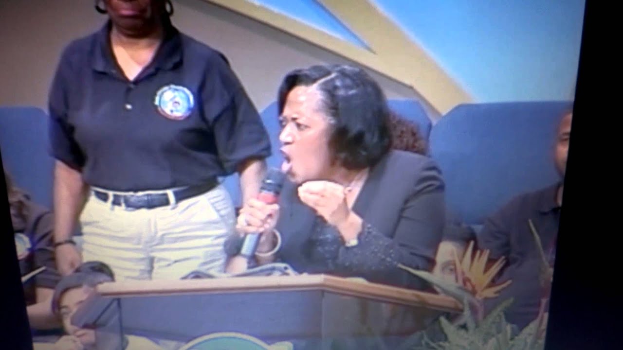rev-seketa-m-woods-closing-her-message-on-break-every-chain-youtube