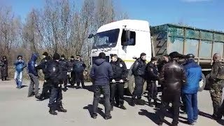 Протесты рядом с мусорным полигоном Воловичи / LIVE 23.04.18