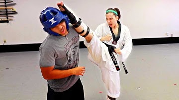 3 Ways to Axe Kick in Sparring
