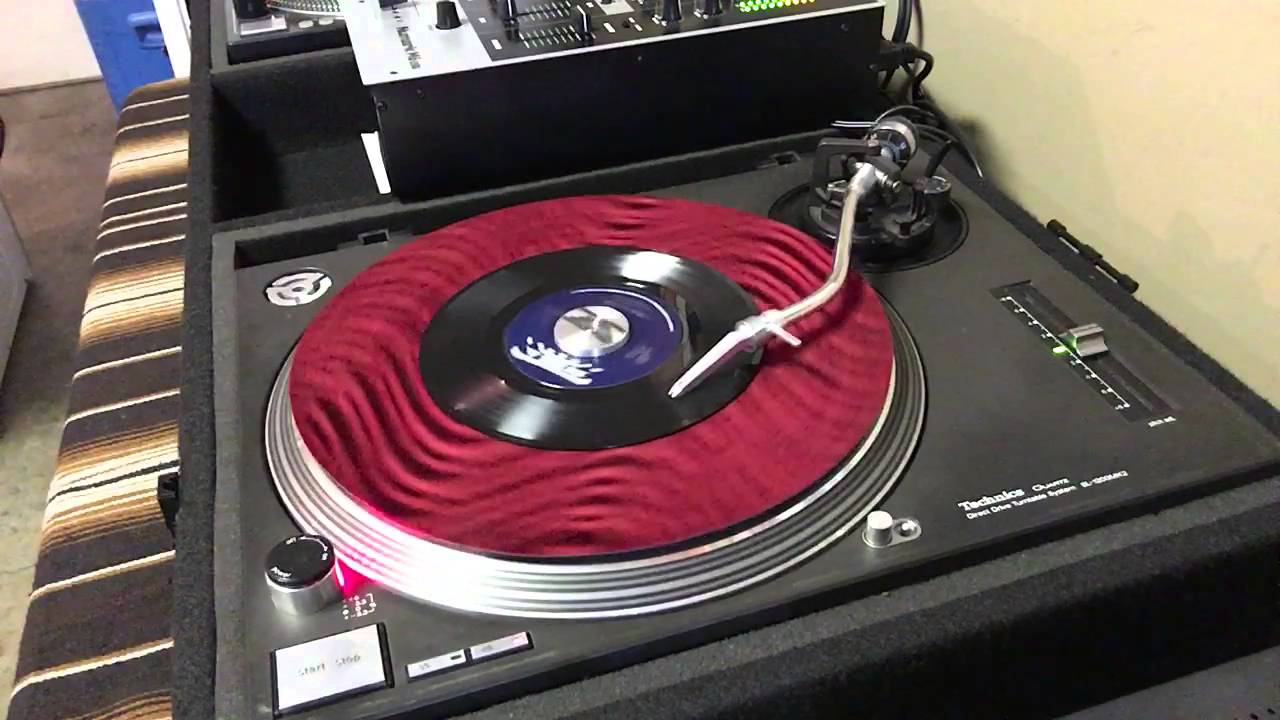 THE SAVONICS - I HAD A GIRL - MTA RECORDS