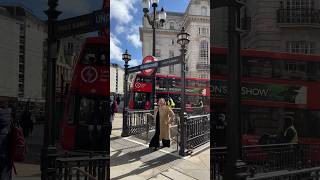 My solo weekend trip to London - mini-vlog!