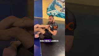 How To Do The Aoki Lock