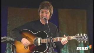 Video thumbnail of "Noel Gallagher - Paris 28/11/06 - Strawberry Fields Forever"