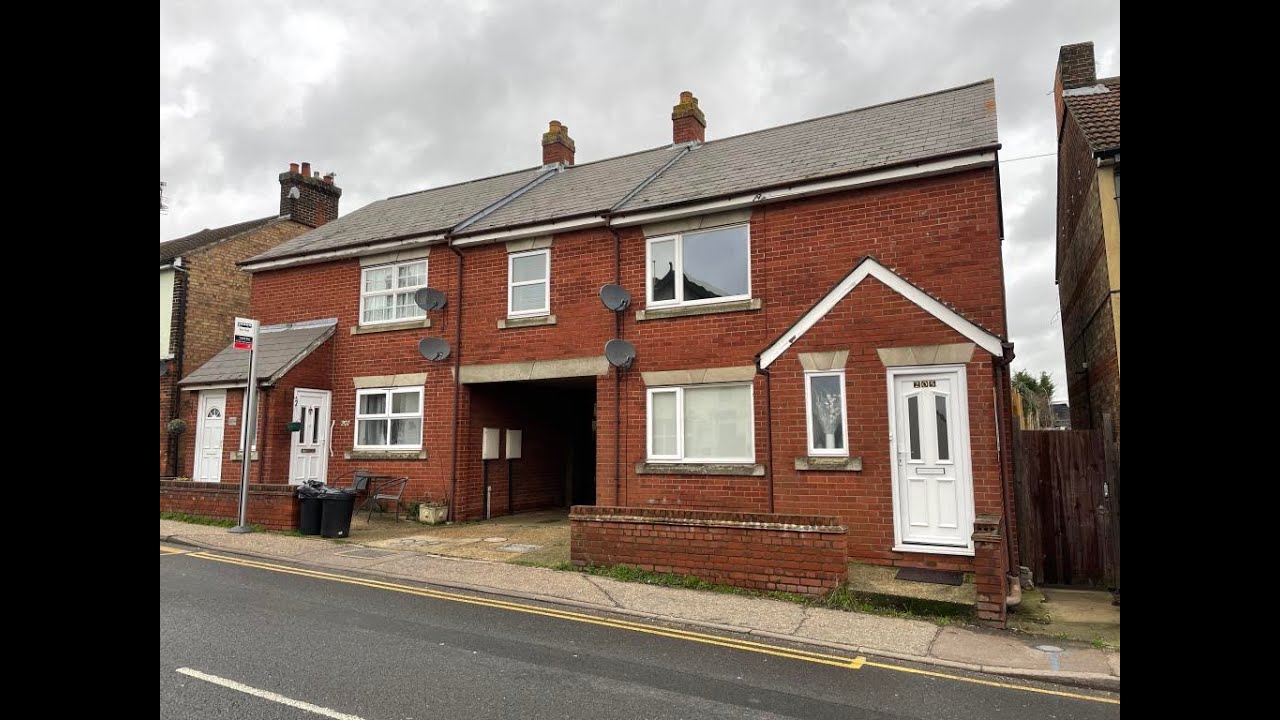 205 Bergholt Road, Colchester, CO4 5AH February 2023 Auction YouTube