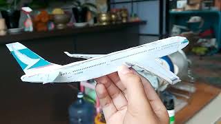 Cathay Pacific flight 780