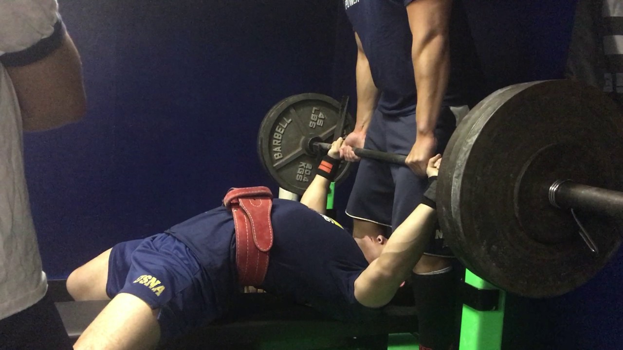 325 Bench Press - YouTube