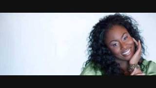 Watch Mandisa Silent Night video