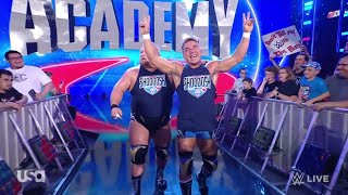 Chad Gable Entrance (With Otis) - #WWERaw: June 13/2022 Resimi