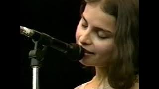 Mazzy Star - Fade Into You - 10/2/1994 - Shoreline Amphitheatre