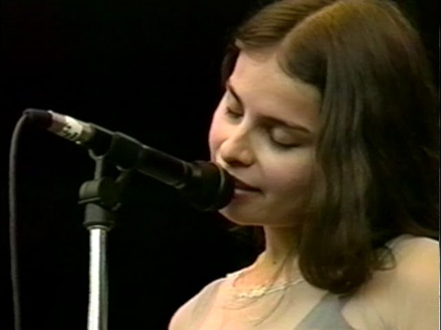 Mazzy Star - Fade Into You - 10/2/1994 - Shoreline Amphitheatre class=