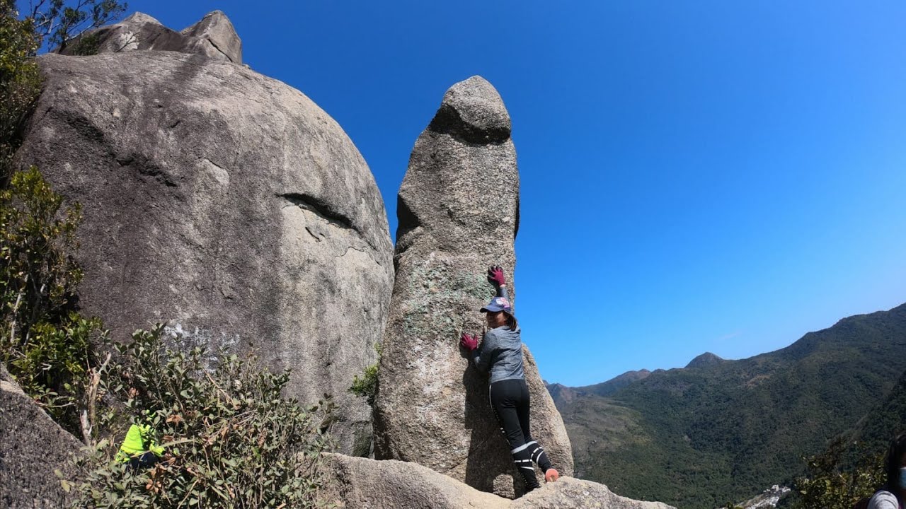 The most well-known attraction in Nui Po Shan its called Penis Rock. 