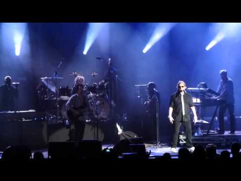 Toto à Vienne - Steve Lukather et Lea