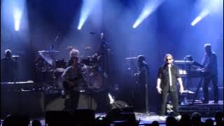 Toto à Vienne - Steve Lukather et Lea