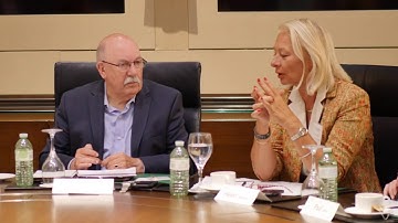 IoT in a Customer Centric World - Managing disruption