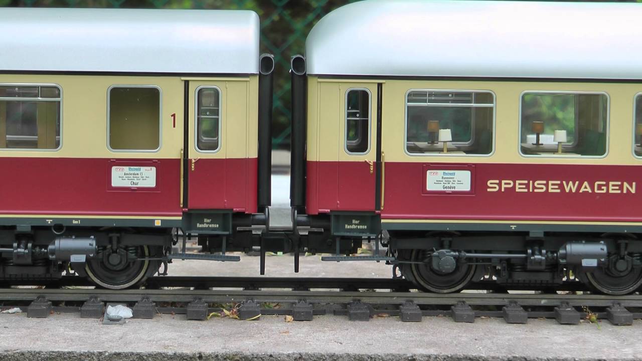 Marklin Rheingold Passenger Set (58048, 59049) - YouTube