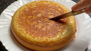 Delicioso bolo de frigideira feito na boca do fogão!