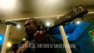 Iksan Skuter - Semua Itu Milikmu (Live DCDC Substereo OZ Bandung)