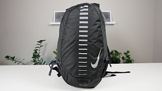 Unboxing/Reviewing The Nike Run Commuter Backpack (On 4K -