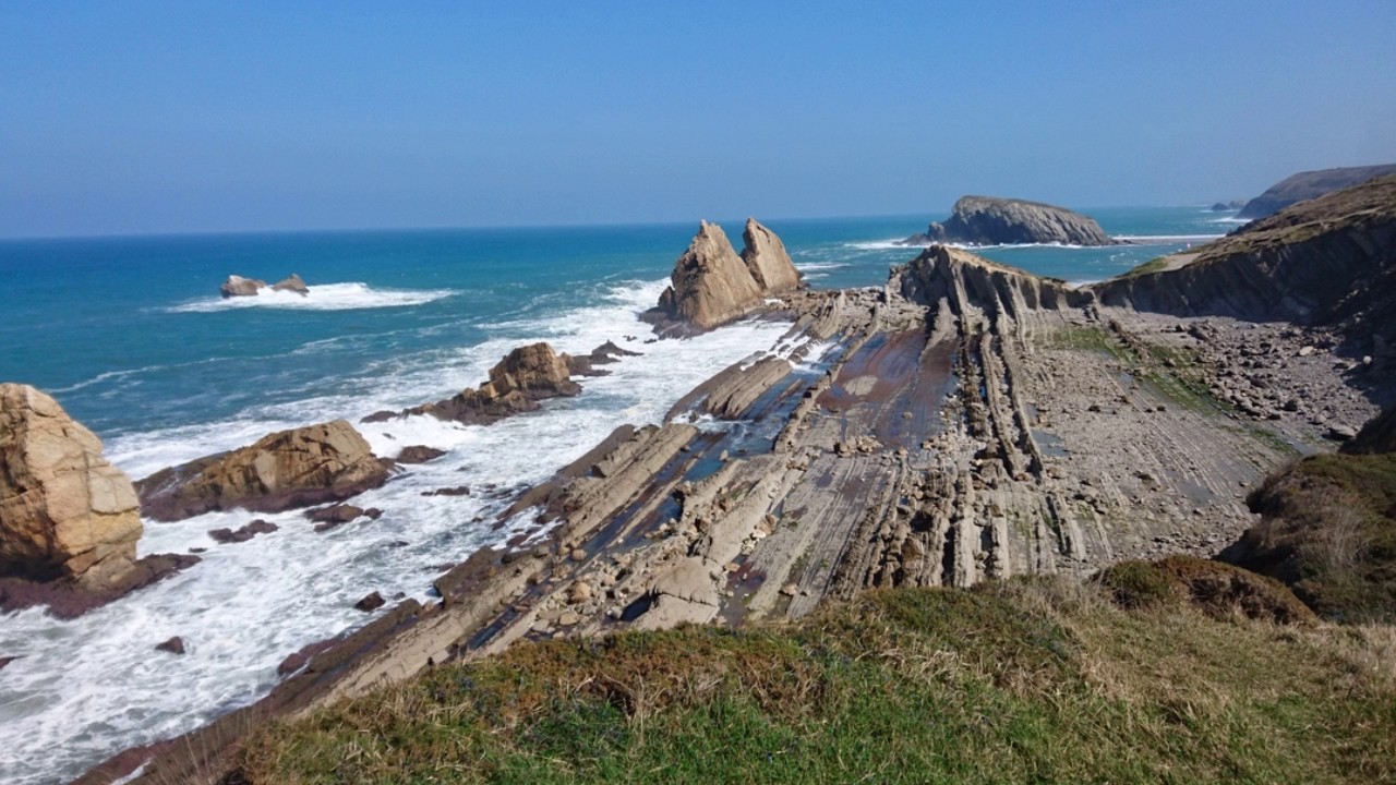 VIVIENDAS PAS EN COSTA QUEBRADA (CANTABRIA)