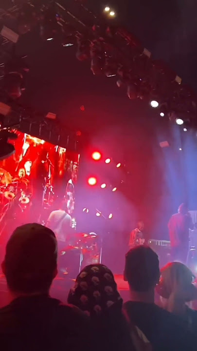 Avenged Sevenfold covers Chop Suey! by System of a Down (2023)