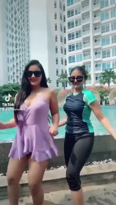 ⭕⭕Penyegar Banget Cewe Pragoy Tante Sexy Hot Toge Mantap #Shorts #viral #tranding