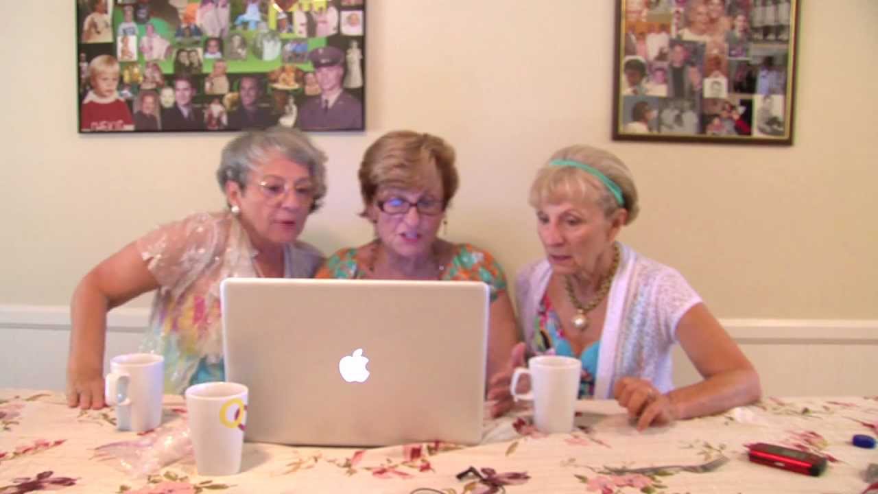 3 golden sisters on