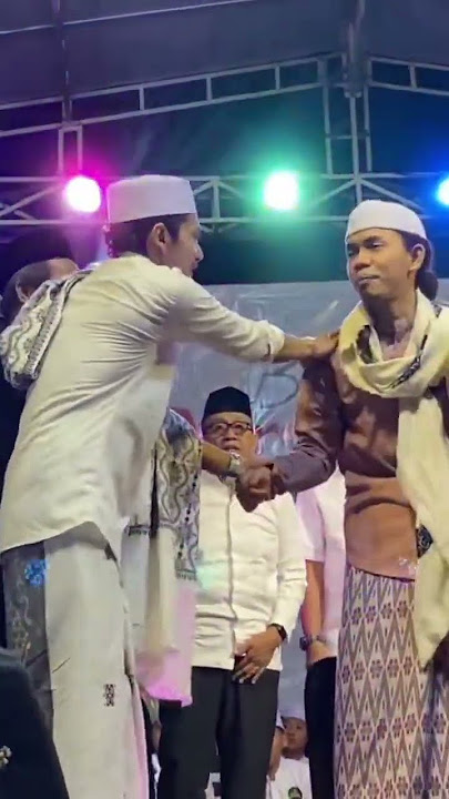 Habib Zaidan & Gus Azmi   #shorts #sholawat #azzahir #santri #feed