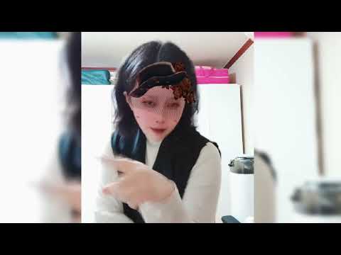 翻唱黄家驹Beyond乐队的卑面派对。
