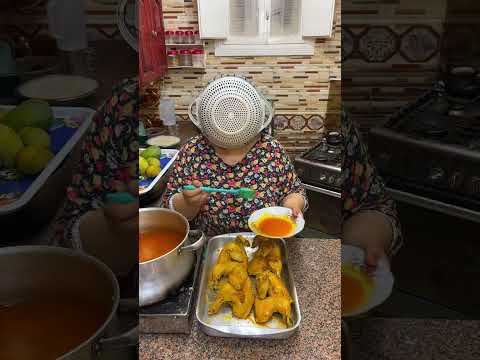 متخسرش حوت عشان شويه سمك الكلام سطر والمعني بحر