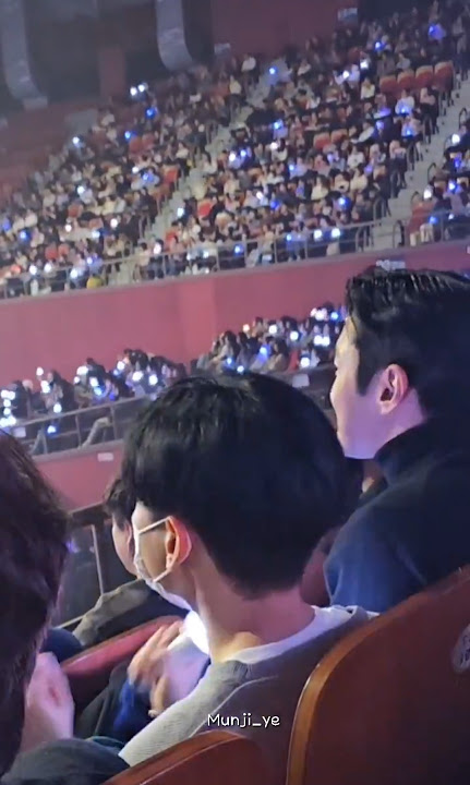 Eunhyuk and Siwon really enjoyed Kyuhyun's concert 😆 #suju #superjunior #siwon #eunhyuk #shorts