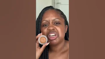 ARIANA GRANDE MADE 60 SHADES OF CONCEALER 