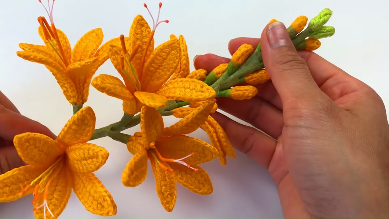 Урок вязания цветов крючком - Crocosmia Suzanna крючком