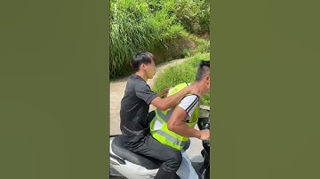 全民抖包袱 搞笑视频 满级人类  什么情况呀 哈哈