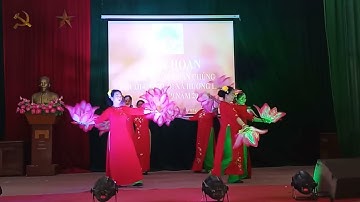 múa đường về quê Bác clb thôn 3 Hương lạc