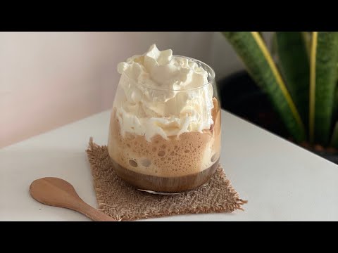 ESPRESSO CON PANNA