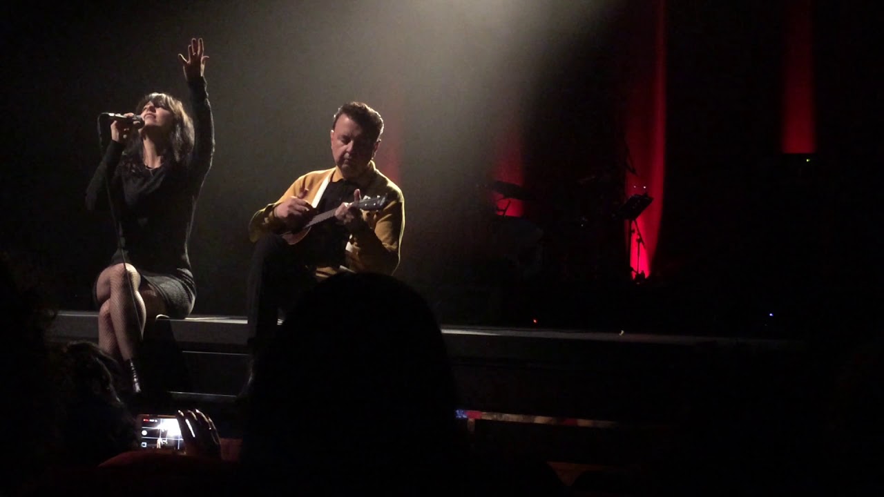 Imelda May  - Bang Bang (My Baby Shot Me Down) (Ferrol 24-06-2016)