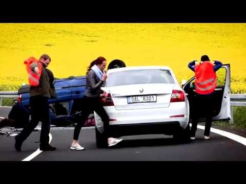 Video: Jaká Je Hrozba Opuštění Místa Nehody