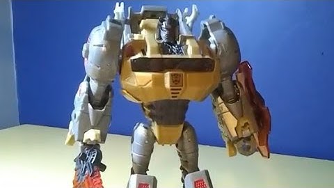 Fall of Cybertron voyager grimlock review.