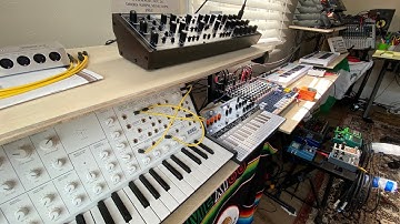 HARDWARE SYNTHESIZER STUDIO TOUR 2022