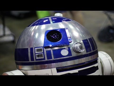 驚きであなたを捕まえるかもしれないR2-D2についての25の事実