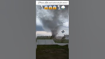 Tornado🌪 in Andover, Kansas destroys House😱#shorts #viral #shortvideo #viralshorts